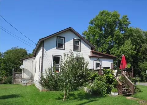 502 State St, Lenox, NY 13032