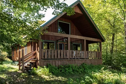 9488 Christmas Dr, Croghan, NY 13327