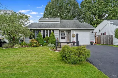 6427 Curwood Dr, East Syracuse, NY 13057