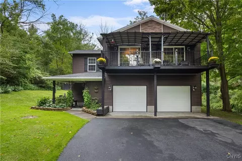 3932 Clockville Rd, Lincoln, NY 13032