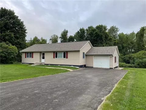 2909 Turnpike Rd, Sennett, NY 13021