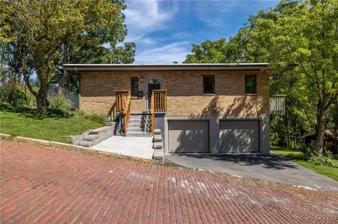 235 Scottholm Ter, Syracuse, NY 13224