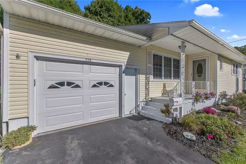 113 Shady Ln, Syracuse, NY 13219