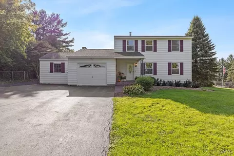 4375 Shea Rd, Onondaga, NY 13215