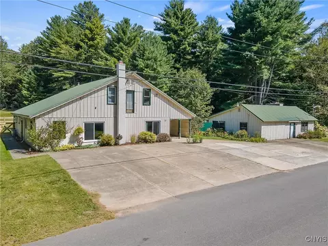 22 Tynan Rd #24, Cleveland, NY 13042