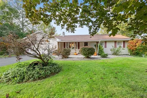 6695 State Route 5 Hwy, Vernon, NY 13476