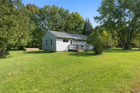 2344 Lake Rd, Oneida, NY 13421