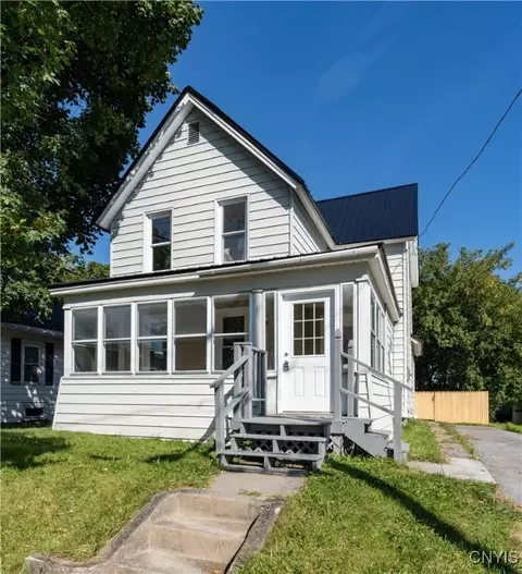 614 Lillian St, Watertown, NY 13601