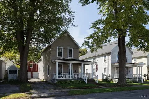 820 Boyd St, Watertown, NY 13601