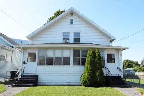 245-247 Roxford Rd N, Salina, NY 13208