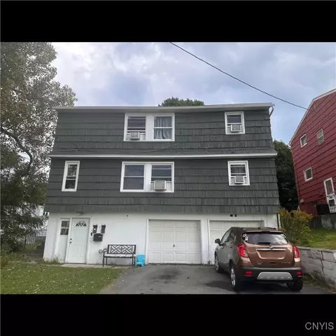 115 Genesee Park Dr, Syracuse, NY 13224