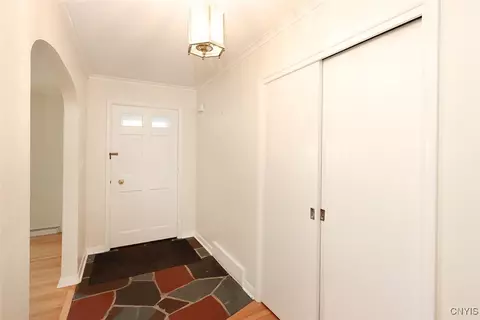 144 Edwards Dr, Fayetteville, NY 13066 photo 2