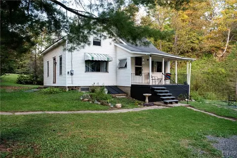 114 Vrooman Rd, German Flatts, NY 13407