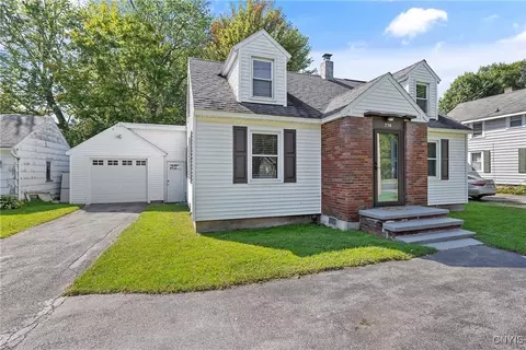 776 W 1st St S, Fulton, NY 13069