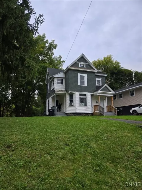 115 Fairfield Ave, Syracuse, NY 13207