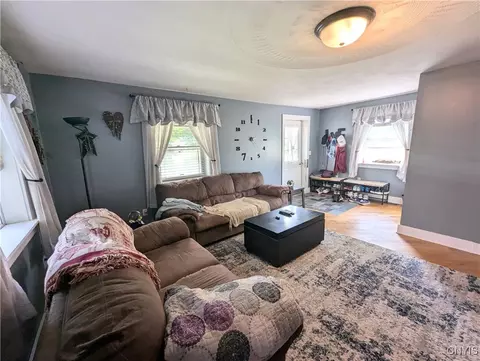 35 E Oneida St, Lysander, NY 13027 photo 24