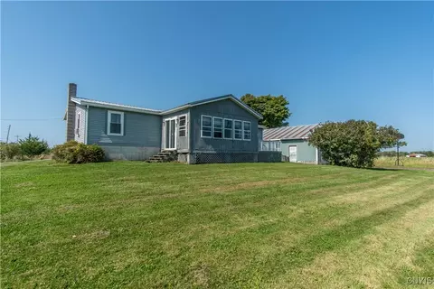 6867 Lighthouse Rd, Henderson, NY 13650