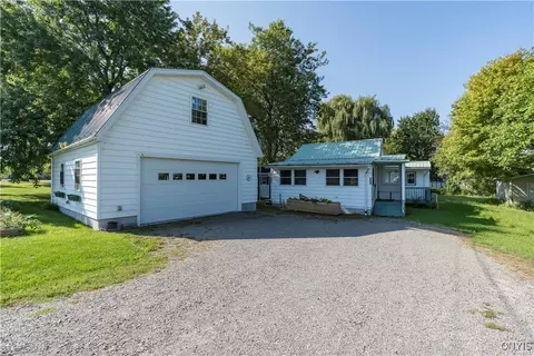 216 Frontenac Blvd, Clayton, NY 13624