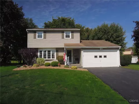 8023 Trina Cir, Clay, NY 13041
