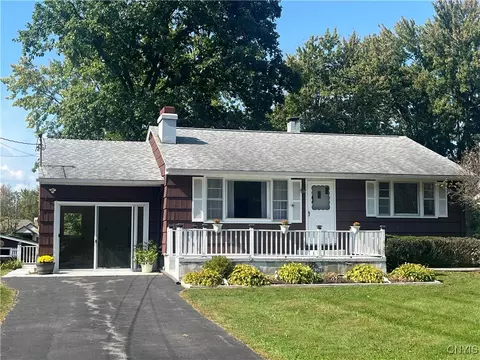 9741 Ethel Rd, Brewerton, NY 13029