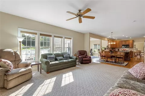 129 Eagle Crest Dr, Camillus, NY 13031 photo 20