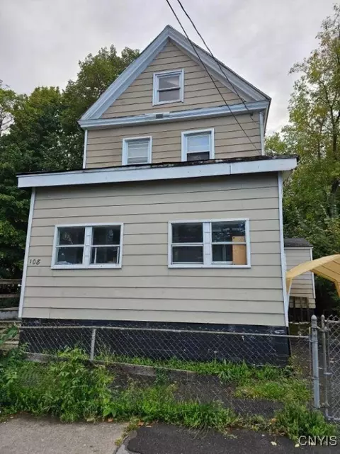 108 Congress Ave, Syracuse, NY 13205