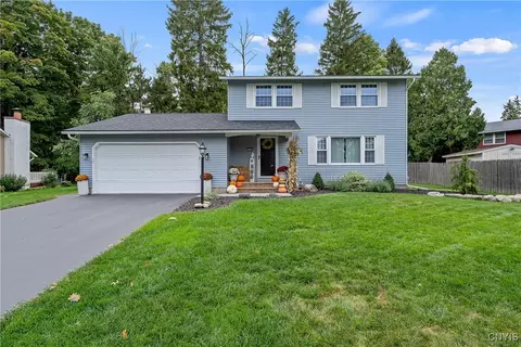 7352 Barnyard Cir, Clay, NY 13088