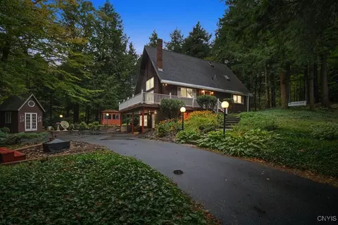 3270 Judd Rd, Nelson, NY 13035