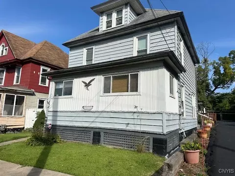 151 Matson Ave E, Syracuse, NY 13205 photo 2