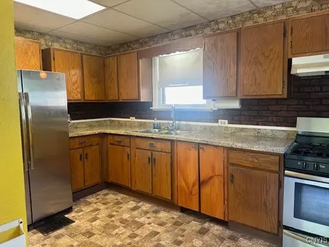 151 Matson Ave E, Syracuse, NY 13205 photo 10