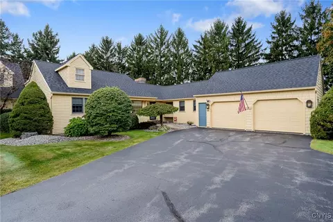 25 Artisan Way, Manlius, NY 13104