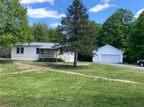 7908 County Route 97, Lorraine, NY 13605