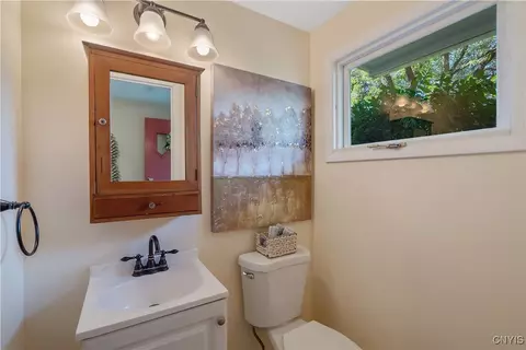 2532 E Maple Ter, Marcellus, NY 13108 photo 11
