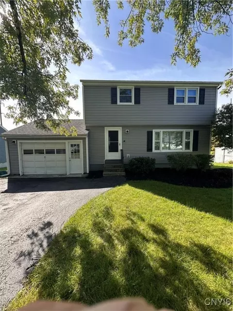 146 Wilson Dr, East Syracuse, NY 13057