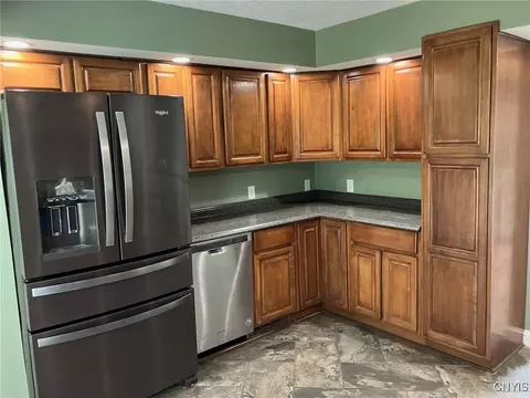 10 Mott Rd, Lysander, NY 13027 photo 8