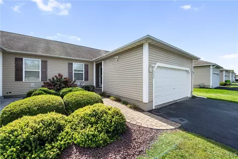 5052 Betsy Ross, Salina, NY 13088