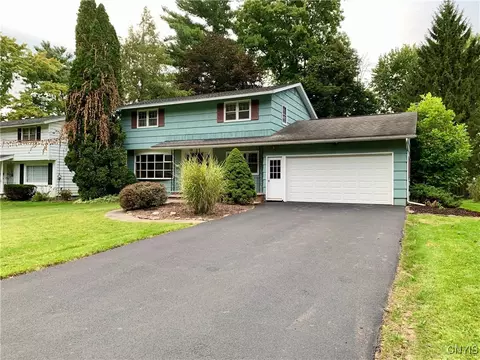 126 Sagamore Dr S, Clay, NY 13090