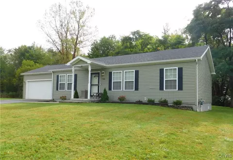 7788 Gifford Rd, Rome, NY 13440