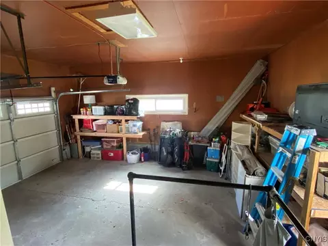 311 Phillips St, Oneida, NY 13421 photo 28