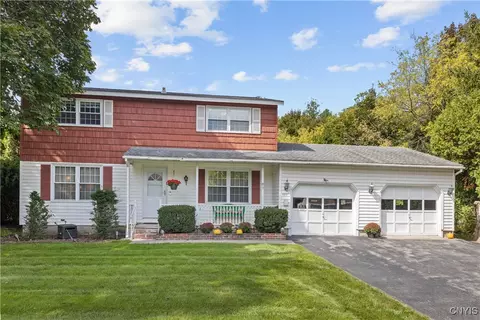 4801 Lawndale Dr, Onondaga, NY 13215