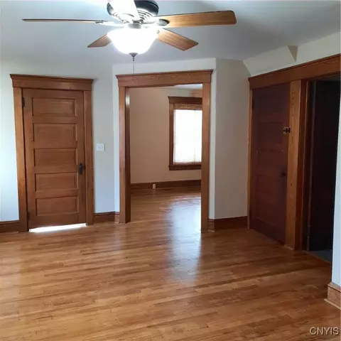9 Van Epps St, Vernon, NY 13476 photo 16