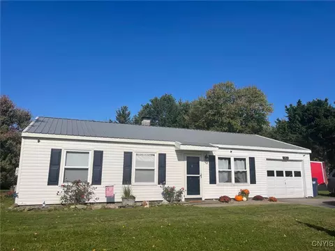 5633 Fairlane Rd, Verona, NY 13478