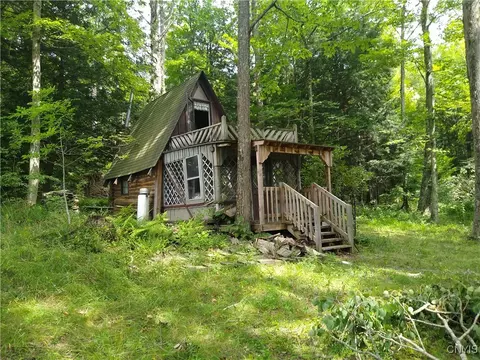 3655 Jordan Rd, Taylor, NY 13040