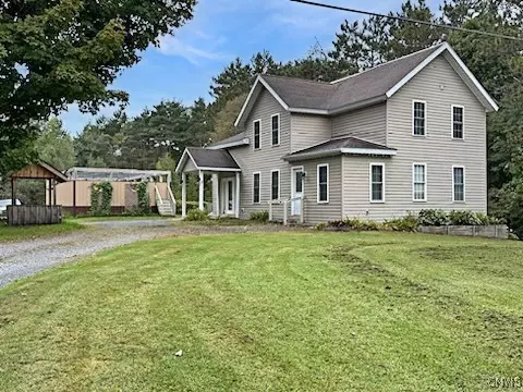 9261 Deveines Rd, New Bremen, NY 13620