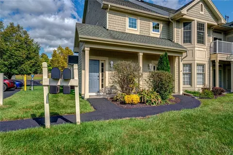 2305 Greymoor, Lysander, NY 13027