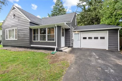 119 E Dauenhauer St, East Syracuse, NY 13057