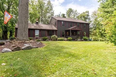 95 Oneida River Rd, Schroeppel, NY 13132