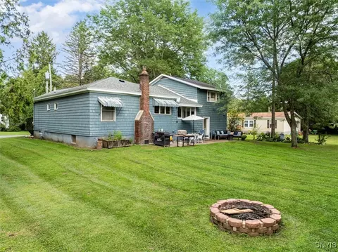 225 Pullman St, Herkimer, NY 13350 photo 14
