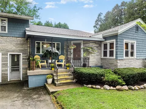 225 Pullman St, Herkimer, NY 13350 photo 5