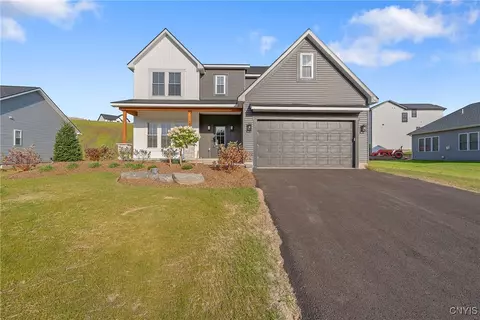 5952 Venus Path, Camillus, NY 13031